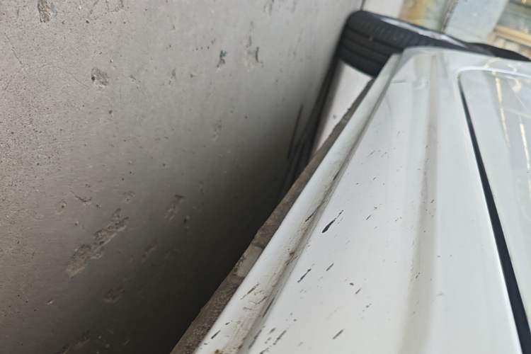 Used Roewe Clever 2021 302km All-Round Version Right Side Sill