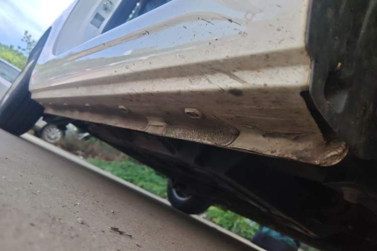 Used Roewe Clever 2021 302km All-Round Version Right Side Sill