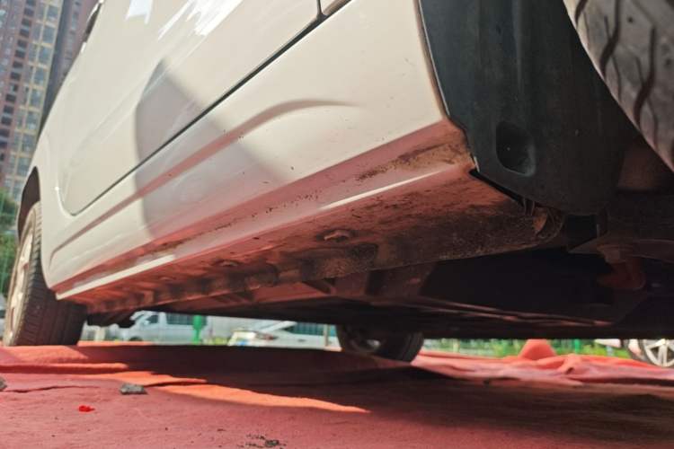 Used Roewe Clever 2021 302km Excellence Edition Right Side Sill