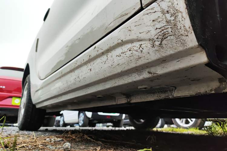 Used Roewe Clever 2021 302km All-Round Version Right Side Sill