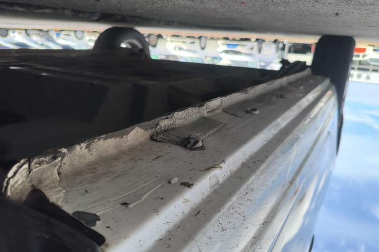 Used Roewe Clever 2021 302km Excellence Edition Right Side Sill