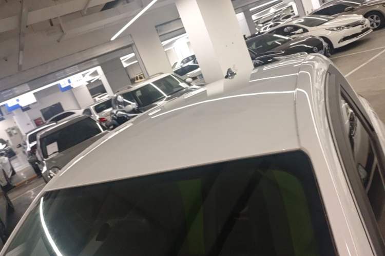 Used Roewe Clever 2021 302km Excellence Edition Roof