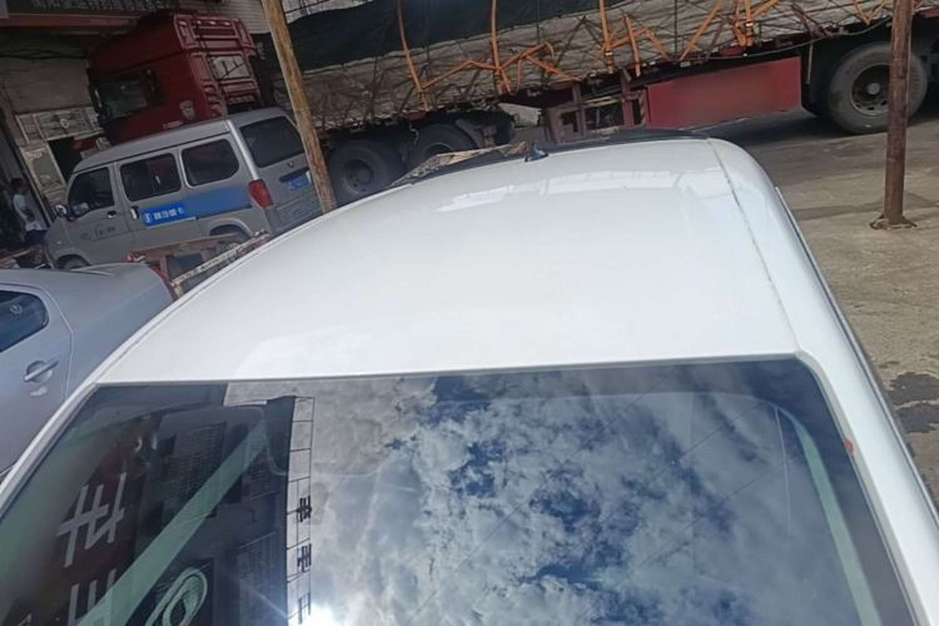 Used Roewe Clever 2021 302 km New Four-Seater Super-Efficient Version Roof