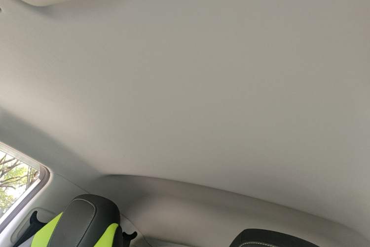 Used Roewe Clever 2021 302km Excellence Edition Roof