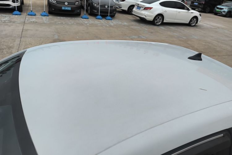 Used Roewe Clever 2021 302 km New Four-Seater Super-Efficient Version Roof