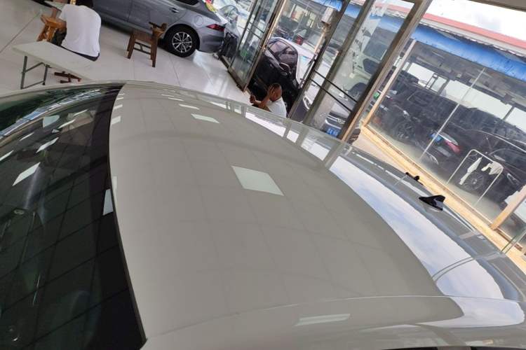 Used Roewe Clever 2021 302 km New Four-Seater Super-Efficient Version Roof