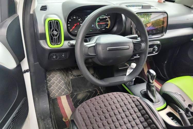 Used Roewe Clever 2021 302km All-Round Version Steering Wheel