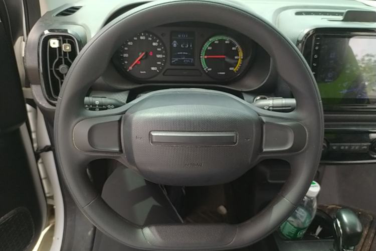 Used Roewe Clever 2021 302km All-Round Version Steering Wheel