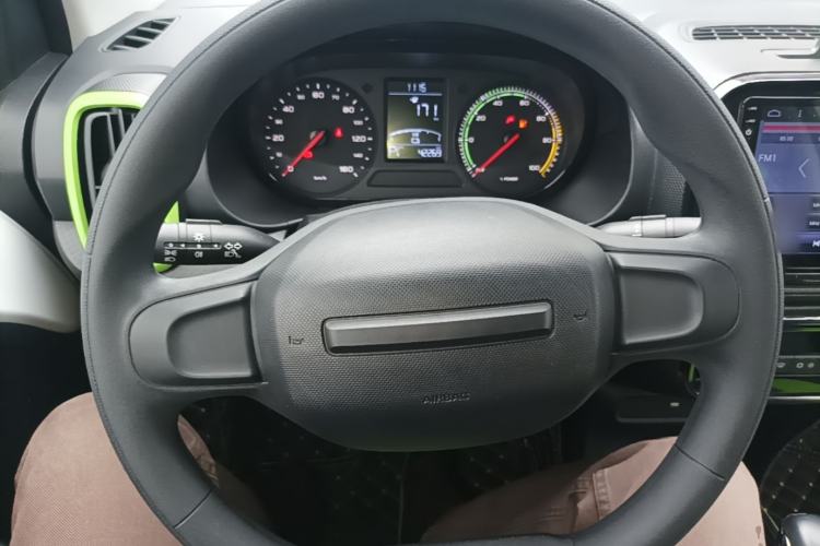 Used Roewe Clever 2021 302km All-Round Version Steering Wheel