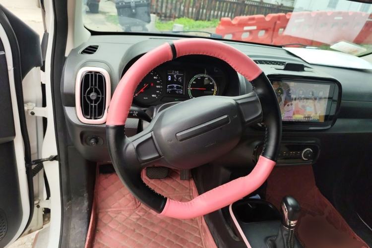 Used Roewe Clever 2021 302km All-Round Version Steering Wheel