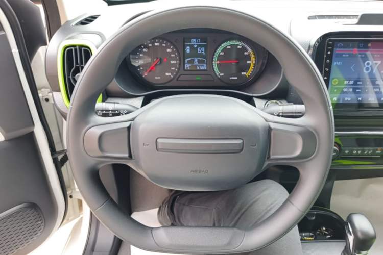 Used Roewe Clever 2021 302km Excellence Edition Steering Wheel