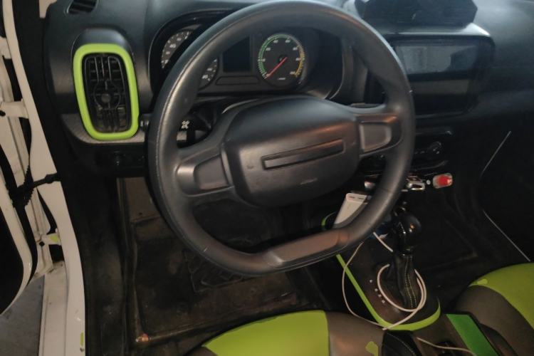 Used Roewe Clever 2021 302km All-Round Version Steering Wheel