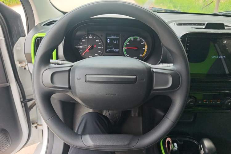 Used Roewe Clever 2021 302km All-Round Version Steering Wheel