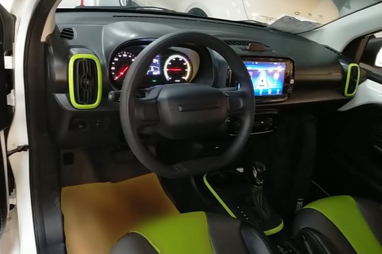 Used Roewe Clever 2021 302km All-Round Version Steering Wheel