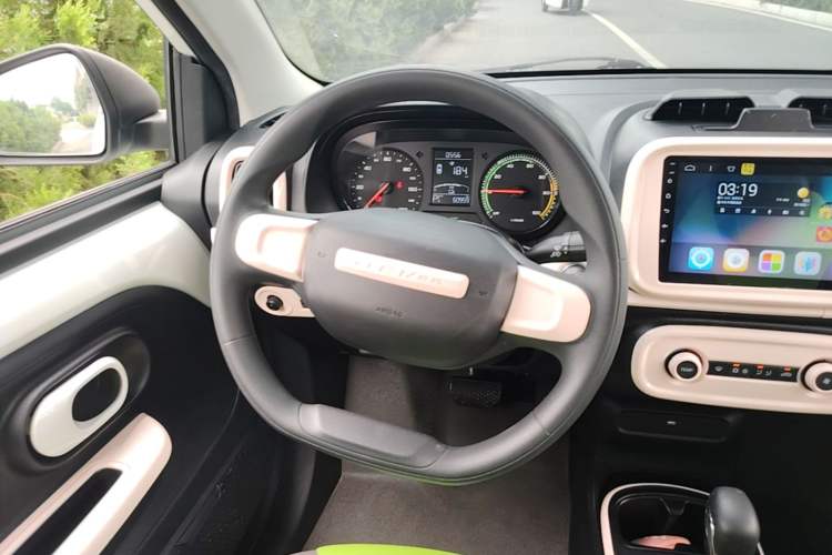 Used Roewe Clever 2021 302km All-Round Version Steering Wheel