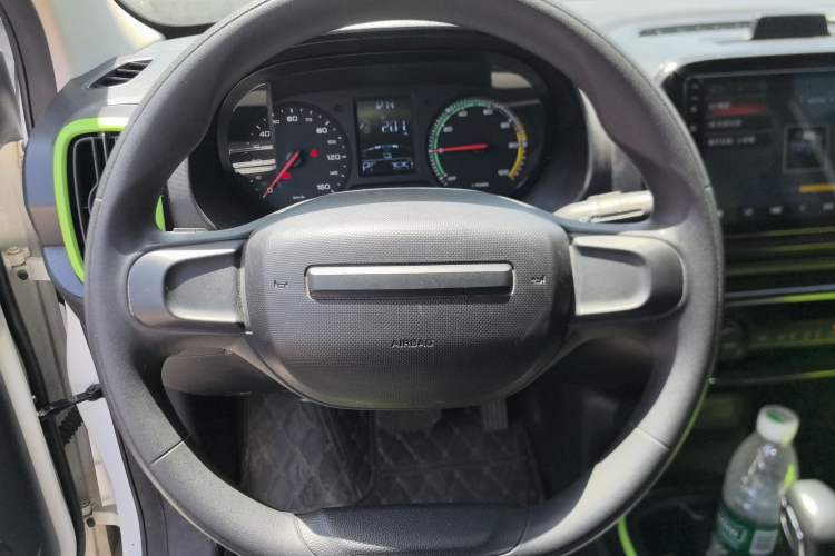 Used Roewe Clever 2021 302km All-Round Version Steering Wheel