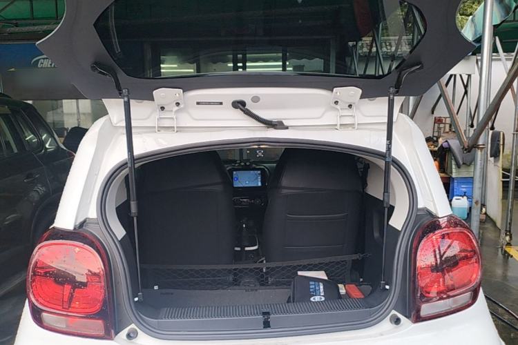 Used Roewe Clever 2021 302km Excellence Edition Trunk
