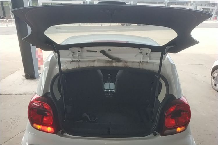 Used Roewe Clever 2021 302km Excellence Edition Trunk