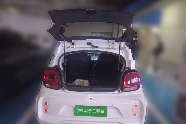 Used Roewe Clever 2021 302km Excellence Edition Trunk