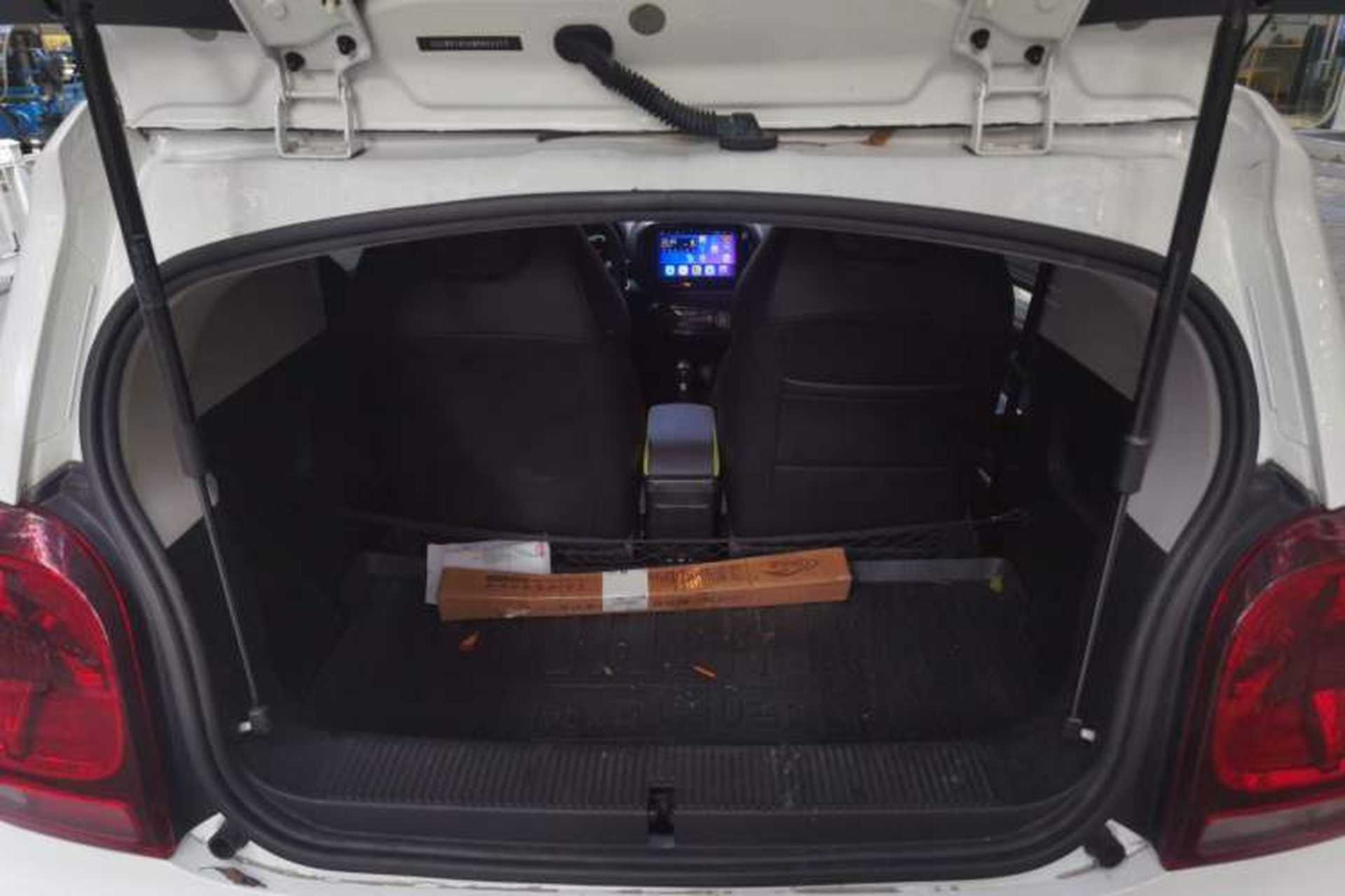 Used Roewe Clever 2021 302km All-Round Version Trunk