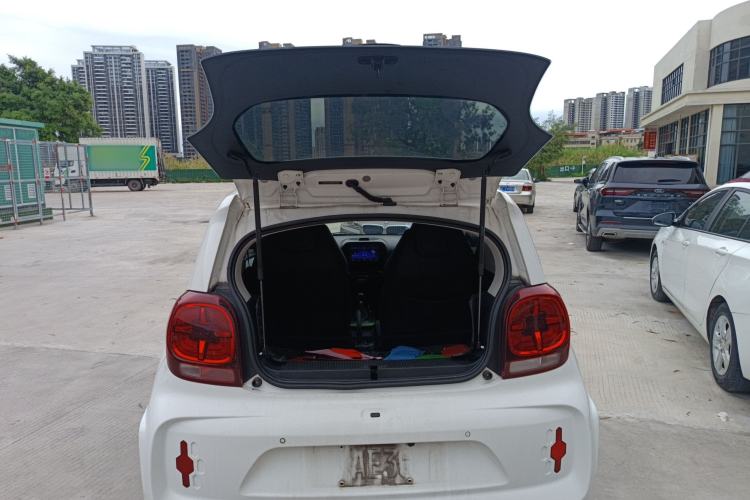 Used Roewe Clever 2021 302km Excellence Edition Trunk