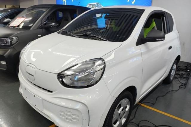 Used Roewe Clever 2021 302 km New Four-Seater Super-Efficient Version