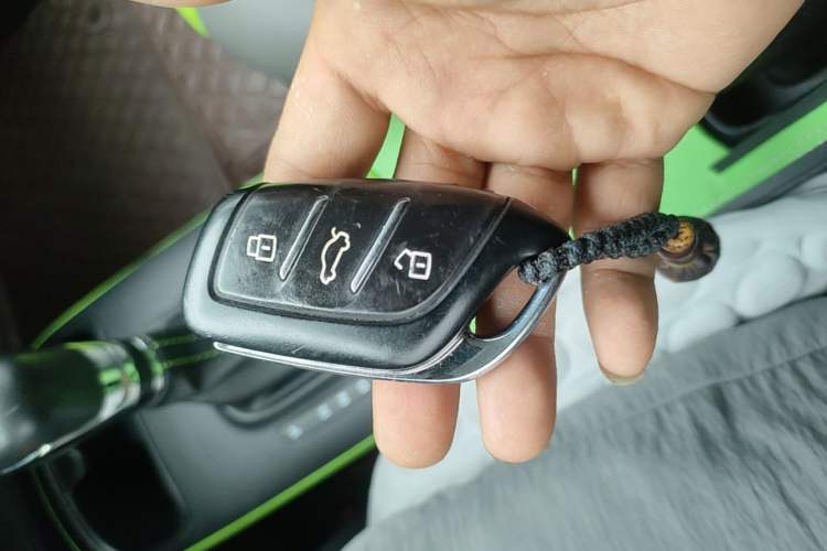Used Roewe Clever 2021 302km All-Round Version Vehicle Key