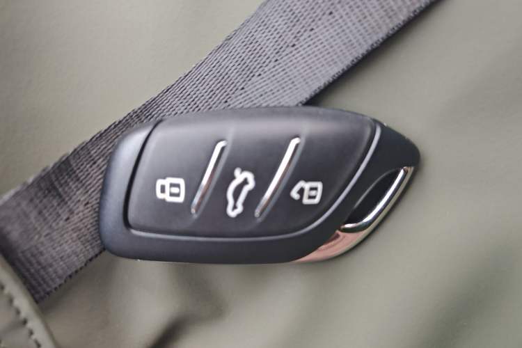 Used Roewe Clever 2021 302km Excellence Edition Vehicle Key