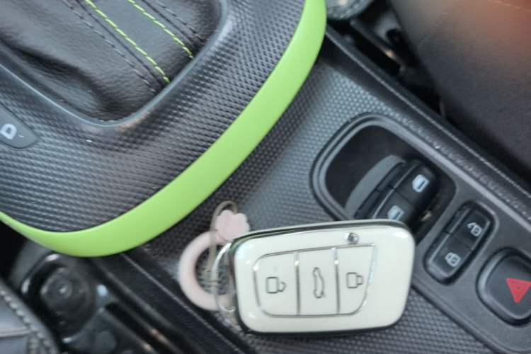 Used Roewe Clever 2021 302km All-Round Version Vehicle Key