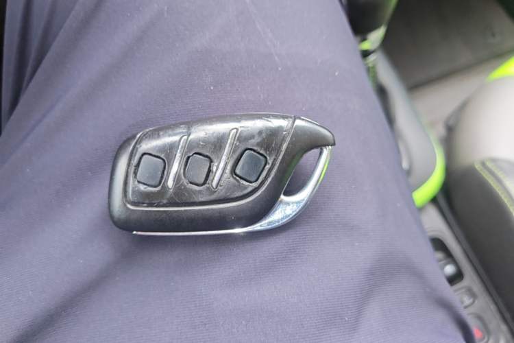 Used Roewe Clever 2021 302km All-Round Version Vehicle Key