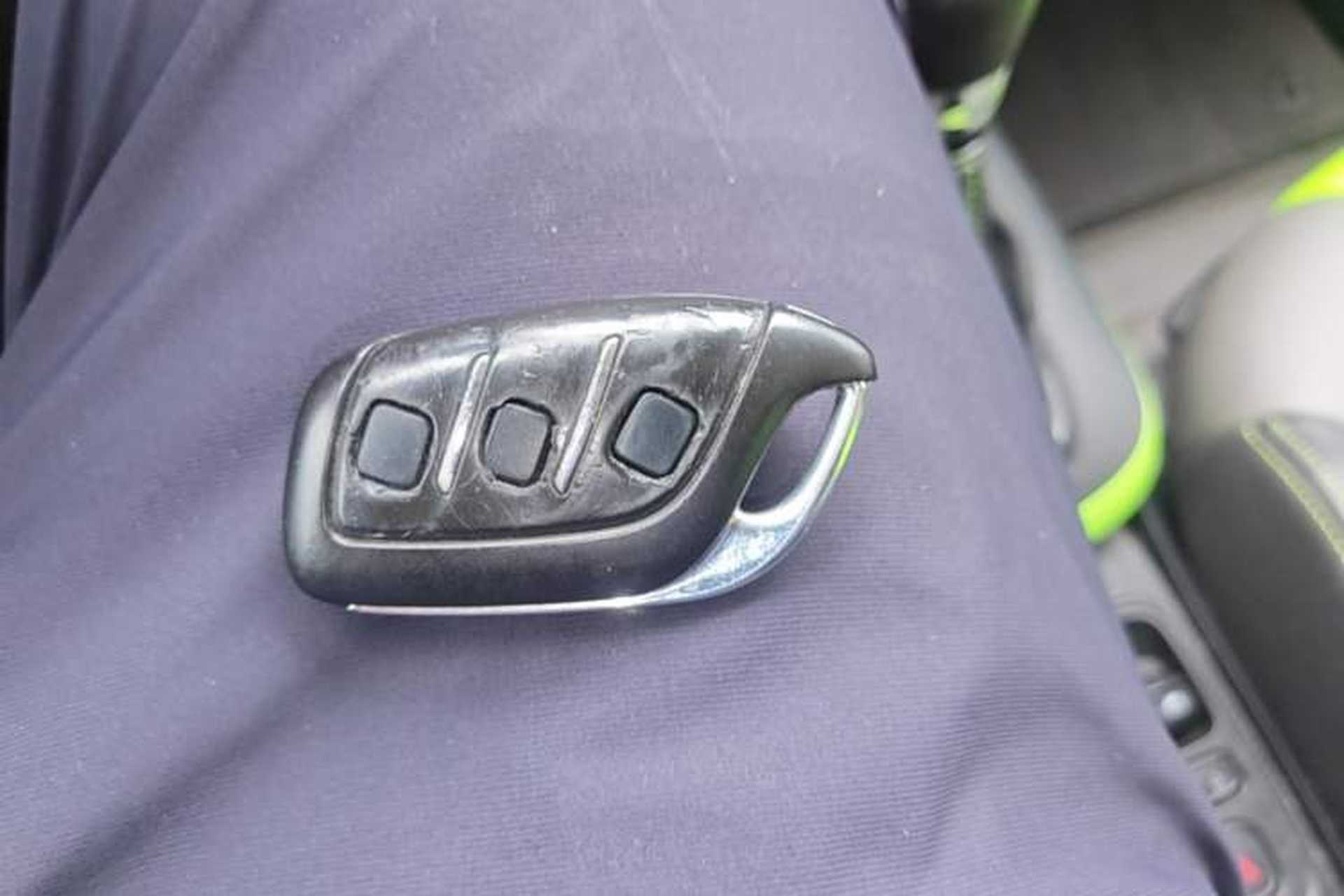 Used Roewe Clever 2021 302km All-Round Version Vehicle Key