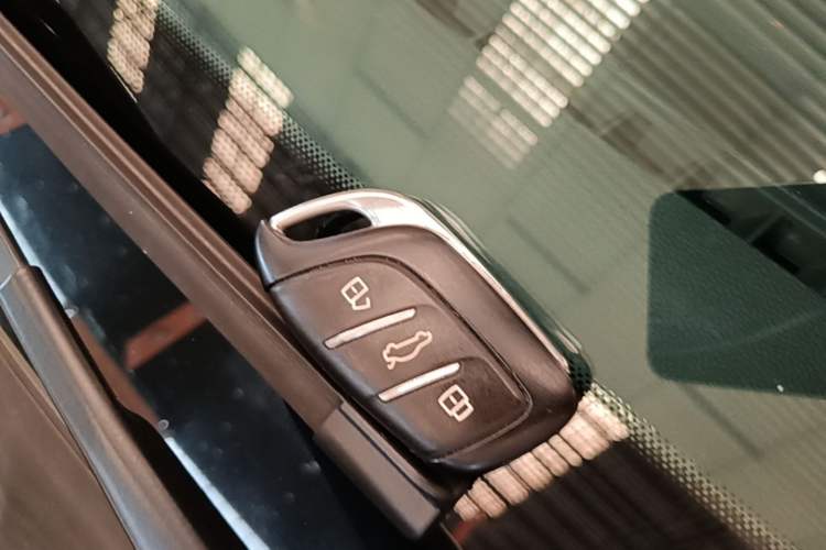 Used Roewe Clever 2021 302km Excellence Edition Vehicle Key