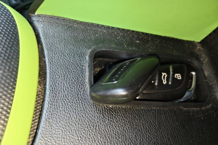 Used Roewe Clever 2021 302km All-Round Version Vehicle Key