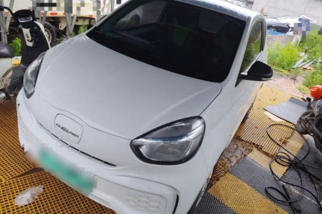 Used Roewe Clever 2021 302 km New Four-Seater Super-Efficient Version