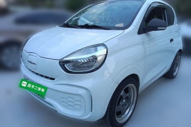 Used Roewe Clever 2021 302 km New Four-Seater Super-Efficient Version