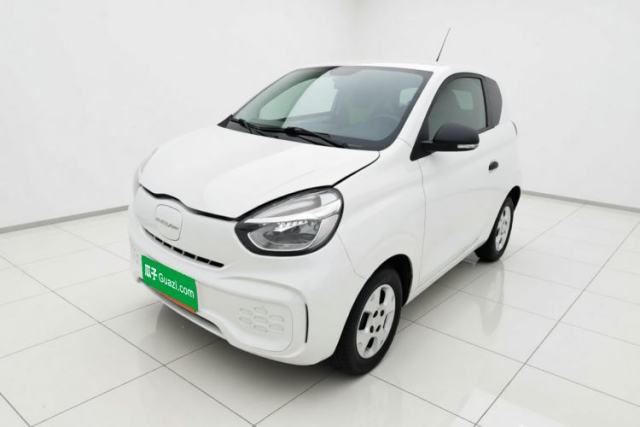 Used Roewe Clever 2021 302 km New Four-Seater Super-Efficient Version