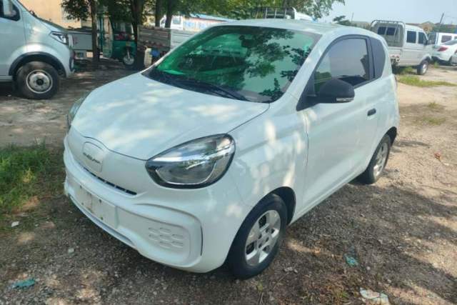 Used Roewe Clever 2021 302 km New Four-Seater Super-Efficient Version