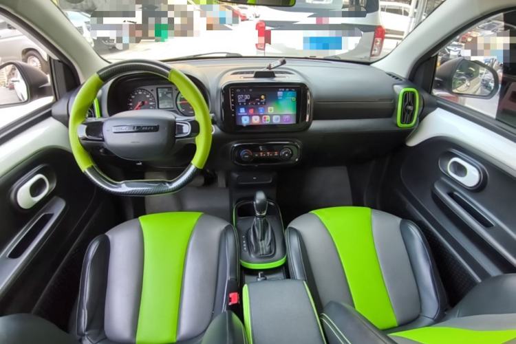 Used Roewe Clever 2021 302km All-Round Version Center Console