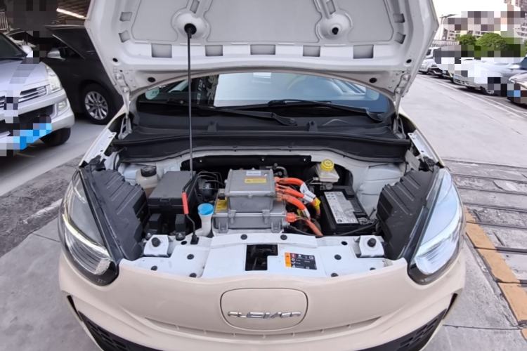 Used Roewe Clever 2021 302km All-Round Version Engine Bay