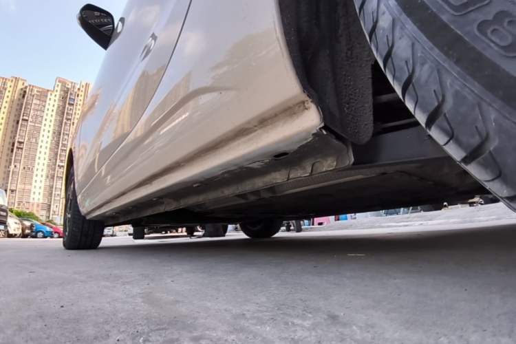 Used Roewe Clever 2021 302km All-Round Version Left Side Sill