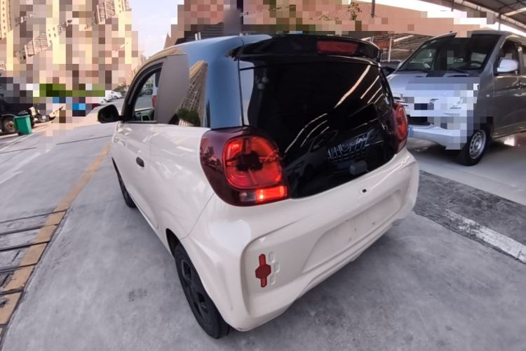 Used Roewe Clever 2021 302km All-Round Version Rear Left 45 Deg