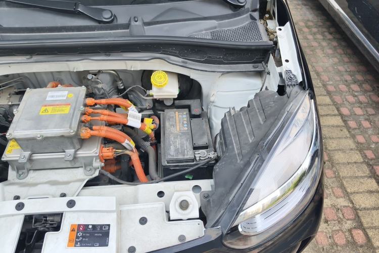 Used Roewe Clever 2022 311km QiQi BoBo Edition Engine Bay Left