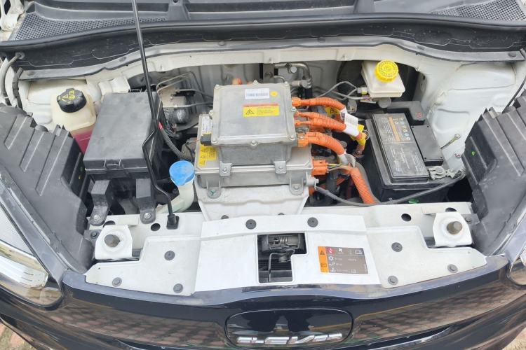 Used Roewe Clever 2022 311km QiQi BoBo Edition Engine Bay