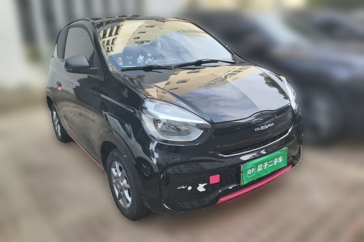 Used Roewe Clever 2022 311km QiQi BoBo Edition Front Right 45 Deg