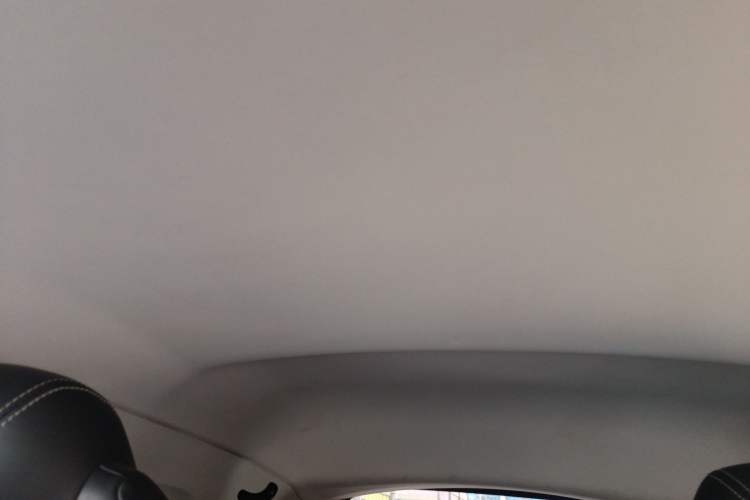 Used Roewe Clever 2022 311km QiQi BoBo Edition Headliner
