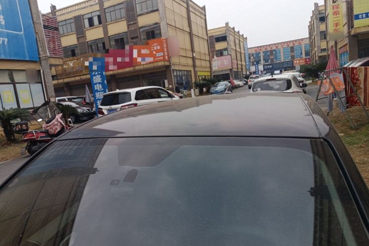 Used Roewe Clever 2022 311km QiQi BoBo Edition Roof