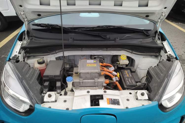Used Roewe Clever 2022 311km QiQi BoBo Edition Engine Bay
