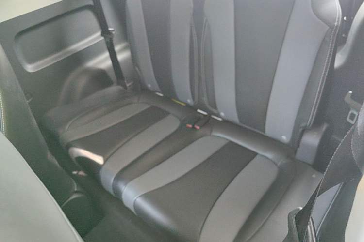 Used Roewe Clever 2022 311km QiQi BoBo Edition Left Rear Seat