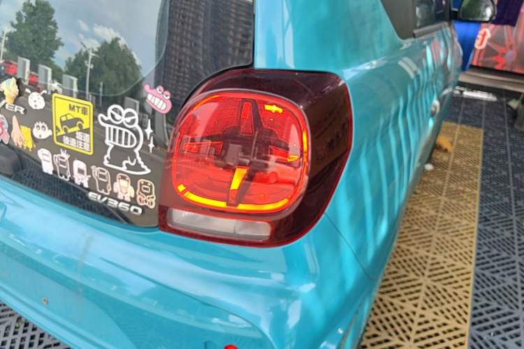 Used Roewe Clever 2022 311km QiQi BoBo Edition Right Rear Taillight