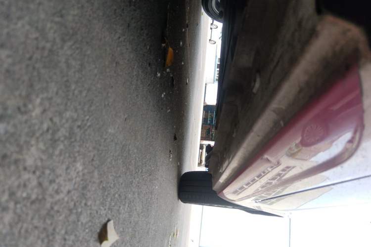 Used Roewe Clever 2022 311km QiQi BoBo Edition Chassis Front Left